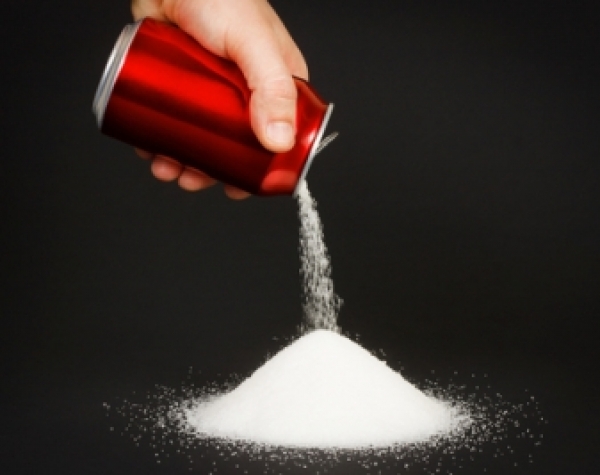 Você tem ideia da quantidade necessária de exercício para queimar as calorias oriundas de 1 lata de refrigerante ou de um copo de suco artificial?